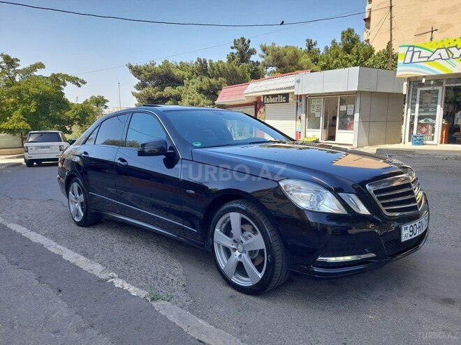 Mercedes E 220 2011, 167,623 km - 2.2 l - Bakı
