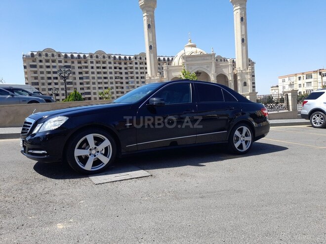 Mercedes E 220 2011, 167,623 km - 2.2 l - Bakı