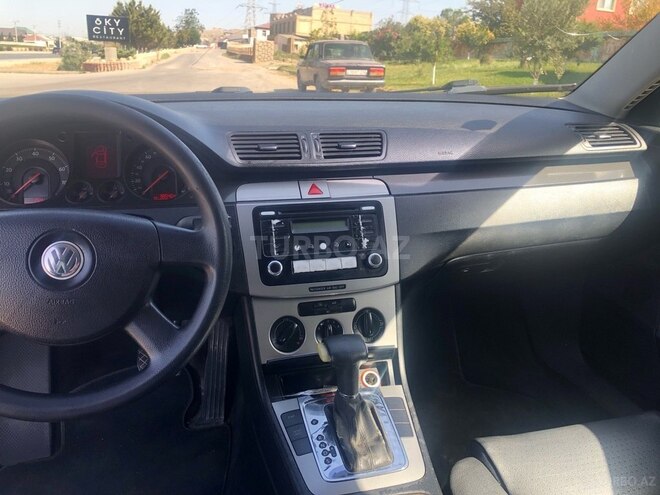 Volkswagen Passat 2005, 385,000 km - 2.0 l - Bakı