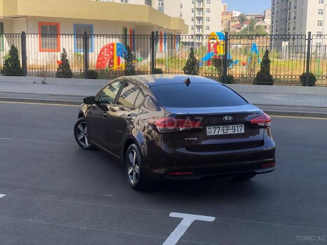 Kia Cerato 2017, 80,000 km - 2.0 l - Bakı