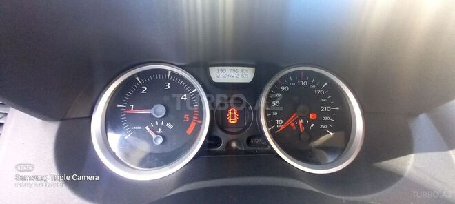 Renault Megane 2007, 195,796 km - 1.5 l - Bakı