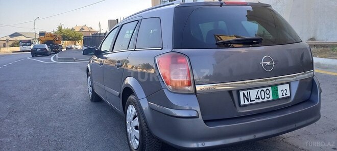 Opel Astra 2005, 209,000 km - 1.4 l - Bakı