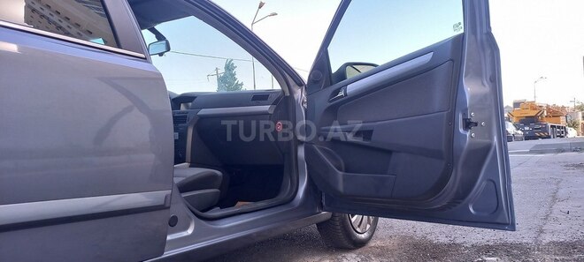 Opel Astra 2005, 209,000 km - 1.4 l - Bakı