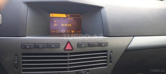 Opel Astra 2005, 209,000 km - 1.4 l - Bakı
