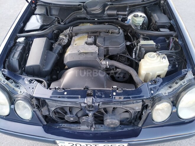 Mercedes E 230 1996, 250,000 km - 2.3 л - Bakı