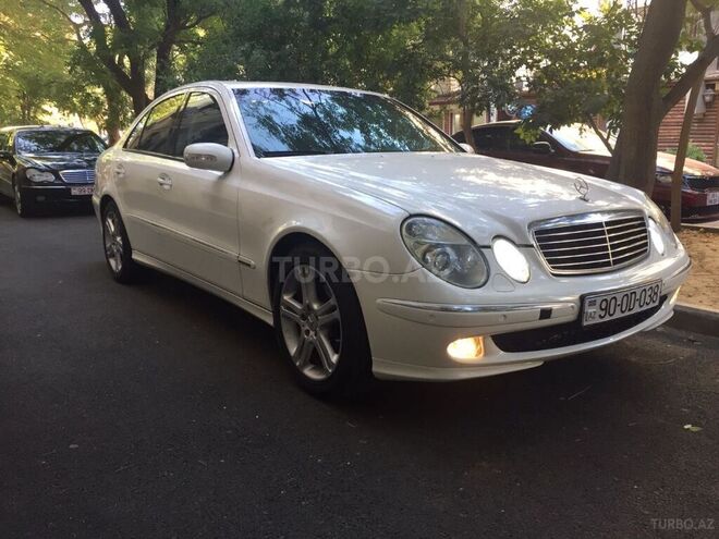 Mercedes E 260 2005, 198,000 km - 2.6 l - Bakı