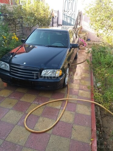Mercedes C 240 1998, 310,000 km - 2.4 l - Bakı