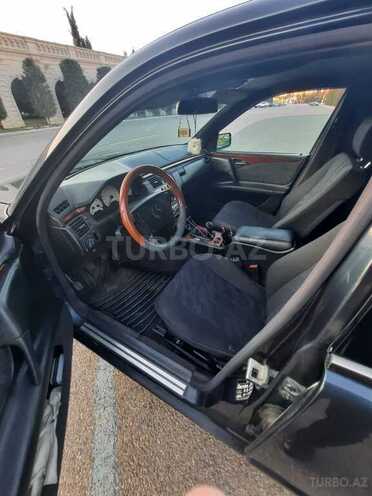 Mercedes E 220 1998, 420,000 km - 2.2 l - Gəncə