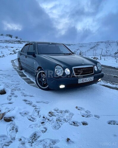 Mercedes E 220 1998, 420,000 km - 2.2 l - Gəncə