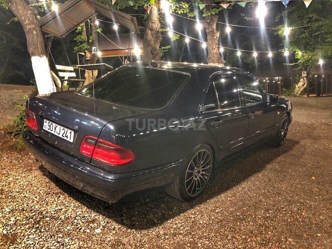 Mercedes E 220 1998, 420,000 km - 2.2 l - Gəncə