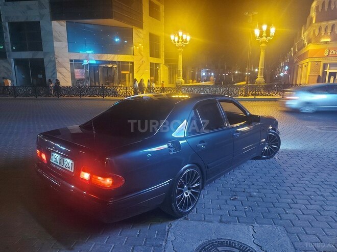 Mercedes E 220 1998, 420,000 km - 2.2 l - Gəncə