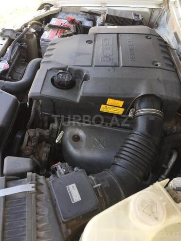 Mitsubishi Pajero io 2001, 200,000 km - 2.0 l - Beyləqan