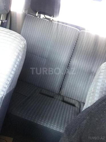 Mitsubishi Pajero io 2001, 200,000 km - 2.0 l - Beyləqan