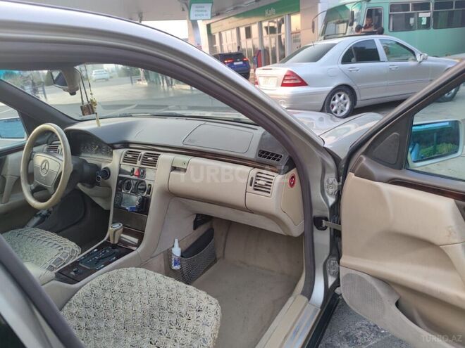 Mercedes E 230 1996, 350,000 km - 2.3 l - Gəncə