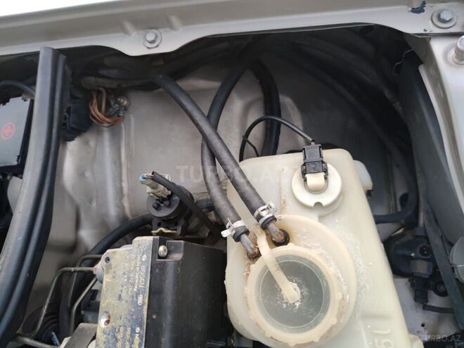 Mercedes E 230 1996, 350,000 km - 2.3 l - Gəncə