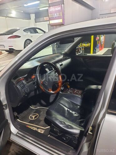 Mercedes E 220 2001, 520,000 km - 2.2 l - Bakı
