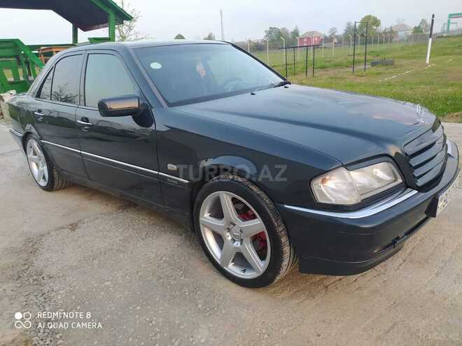 Mercedes C 240 1999, 250,000 km - 2.4 l - Astara