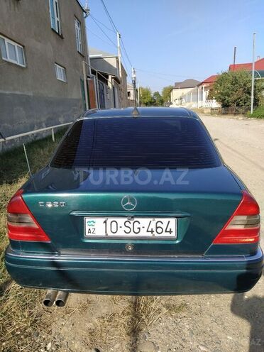 Mercedes C 220 1996, 500,000 km - 2.2 l - Quba