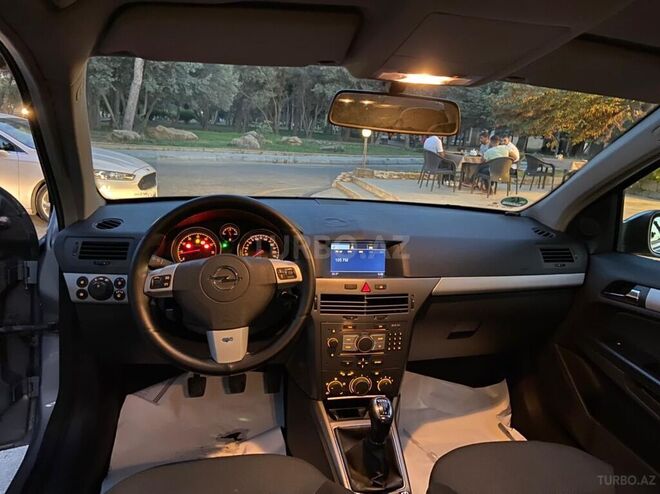 Opel Astra 2005, 157,920 km - 1.4 l - Bakı