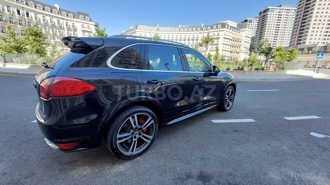 Porsche Cayenne Turbo 2011, 130,854 km - 4.8 l - Bakı