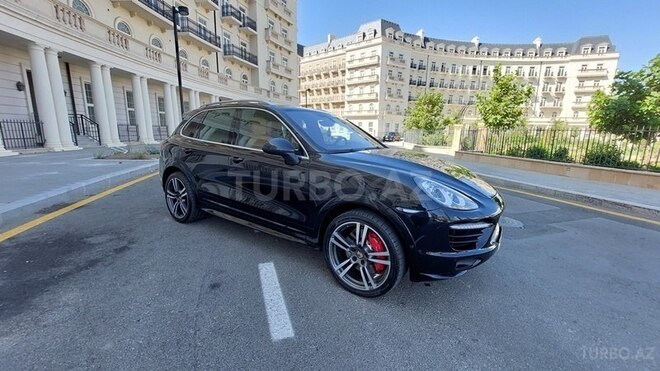 Porsche Cayenne Turbo 2011, 130,854 km - 4.8 l - Bakı