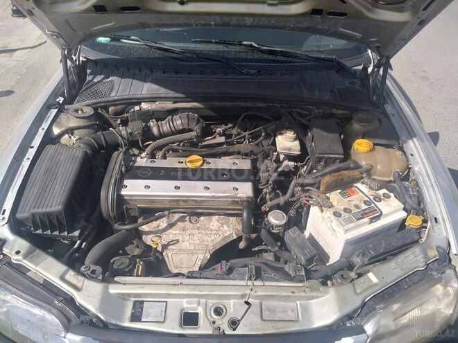 Opel Vectra 1996, 415,280 km - 1.8 l - Bakı