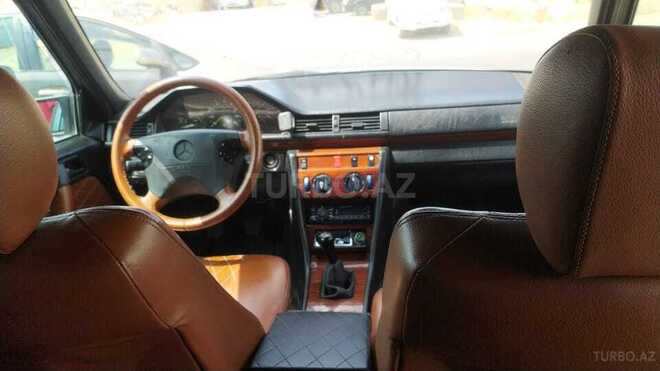 Mercedes E 220 1994, 450,000 km - 2.2 л - Bakı