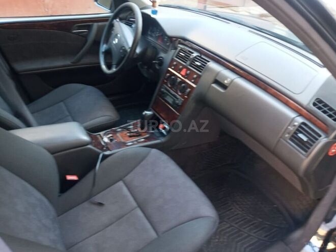 Mercedes C 220 2000, 320,000 km - 2.2 l - Bakı