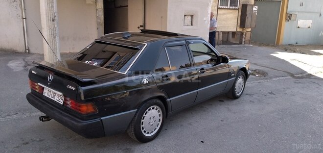 Mercedes 190 1991, 235,611 km - 2.0 л - Bakı
