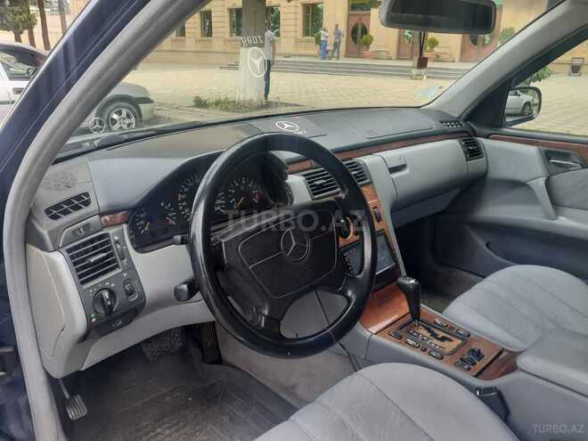 Mercedes E 200 1998, 243,870 km - 2.0 l - Göygöl
