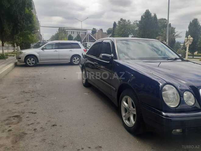 Mercedes E 200 1998, 243,870 km - 2.0 l - Göygöl