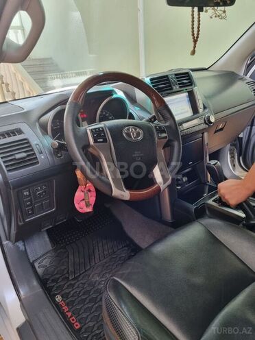 Toyota Prado 2012, 190,000 km - 2.7 l - Gəncə