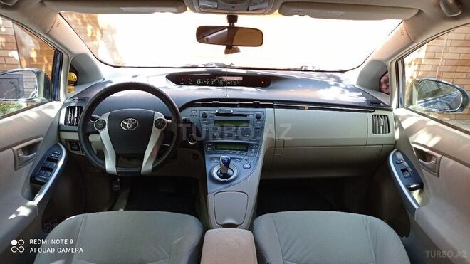 Toyota Prius 2011, 220,000 km - 1.8 l - Bakı