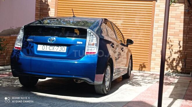 Toyota Prius 2011, 220,000 km - 1.8 l - Bakı
