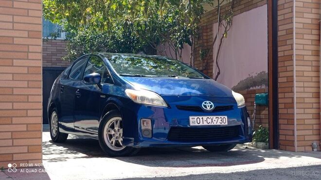 Toyota Prius 2011, 220,000 km - 1.8 l - Bakı