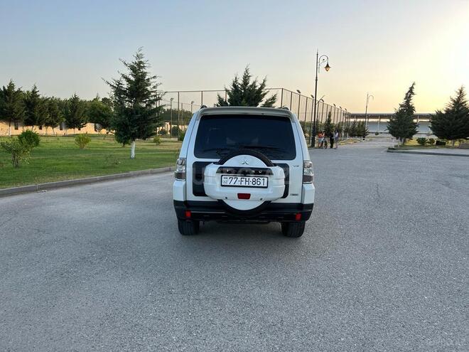 Mitsubishi Pajero 2007, 161,000 km - 3.0 l - Xaçmaz
