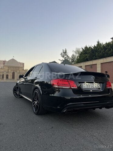 Mercedes E 350 2010, 240,000 km - 3.5 l - Bakı