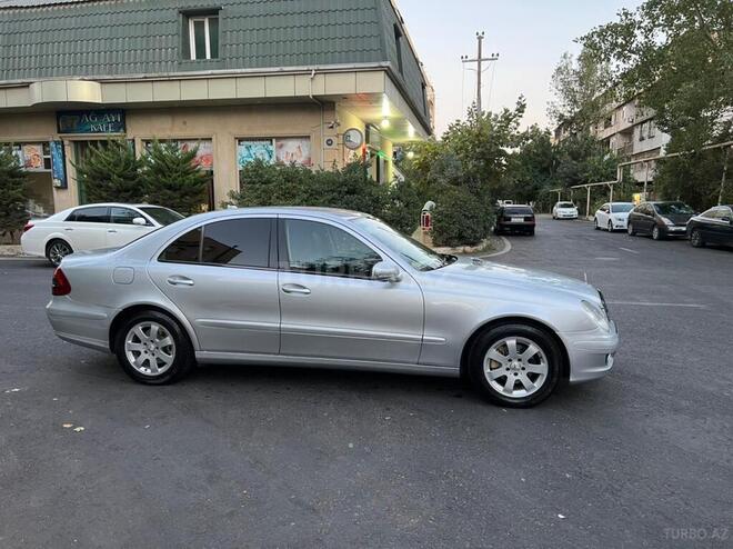 Mercedes E 220 2007, 298,000 km - 2.2 л - Bakı