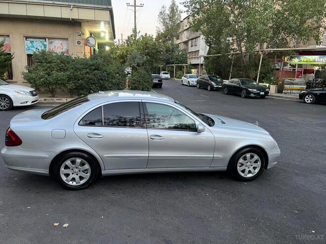Mercedes E 220 2007, 298,000 km - 2.2 л - Bakı
