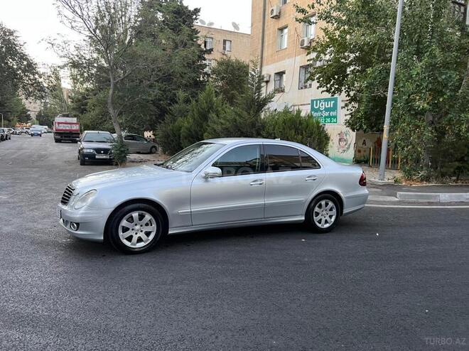Mercedes E 220 2007, 298,000 km - 2.2 л - Bakı