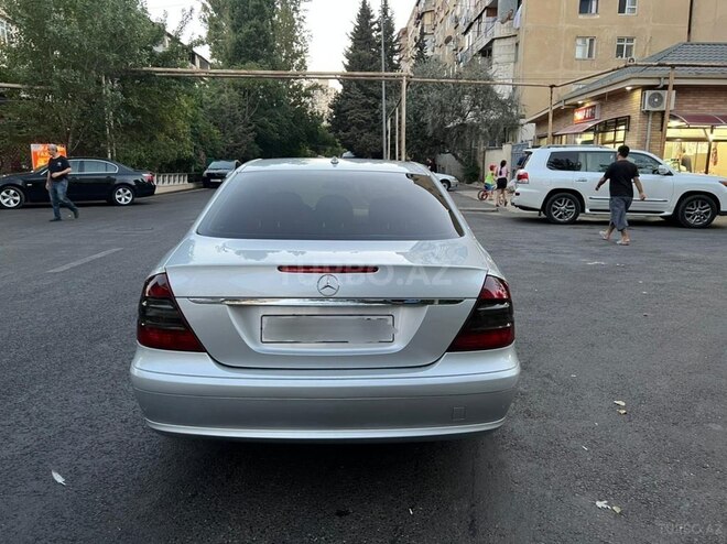 Mercedes E 220 2007, 298,000 km - 2.2 л - Bakı