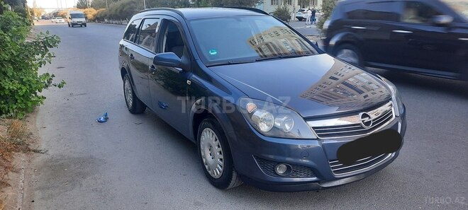 Opel Astra 2009, 197,000 km - 1.4 l - Bakı