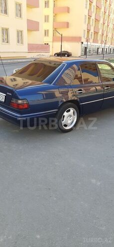 Mercedes E 300 1995, 355,742 km - 3.0 l - Sumqayıt