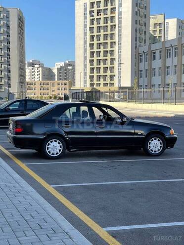 Mercedes C 240 1999, 378,000 km - 2.4 l - Bakı