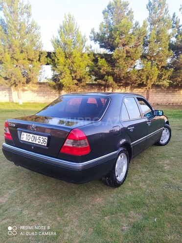 Mercedes C 220 1994, 155,000 km - 2.2 l - Şirvan