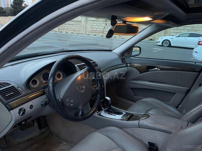 Mercedes E 320 2003, 418,000 km - 3.2 l - Bakı