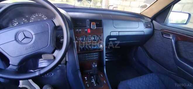 Mercedes C 220 1995, 386,500 km - 2.2 l - Masallı