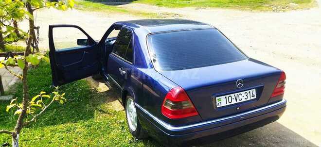 Mercedes C 220 1995, 386,500 km - 2.2 l - Masallı