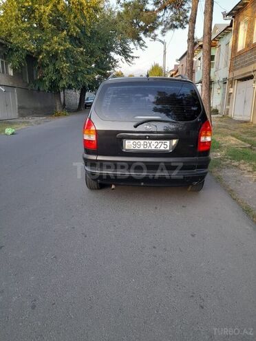 Opel Zafira 2000, 303,314 km - 1.8 l - Zaqatala
