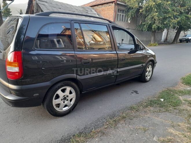 Opel Zafira 2000, 303,314 km - 1.8 l - Zaqatala